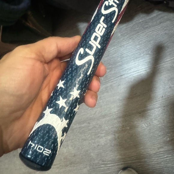 Super Stroke Putter Grip USA Edition
New - Picture 5 of 6